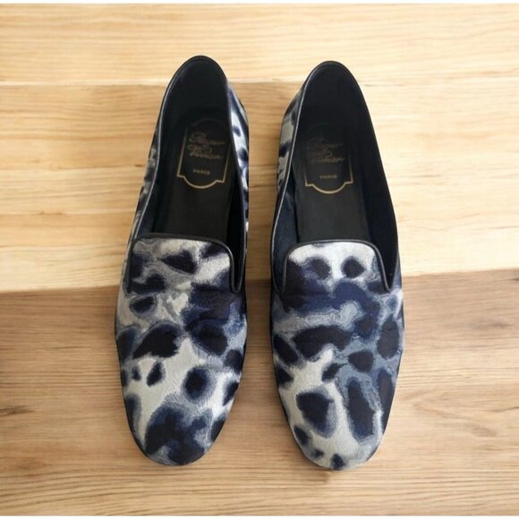 ROGER VIVIER Navy Blue Patterned Loafers Flats Size 37.5 - Picture 1 of 10